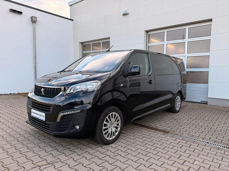 Schwarz Gebraucht 2021 Peugeot Traveller Business-Line Van / Kleinbus | 28.489 € (Superpreis) - Bild 1/4