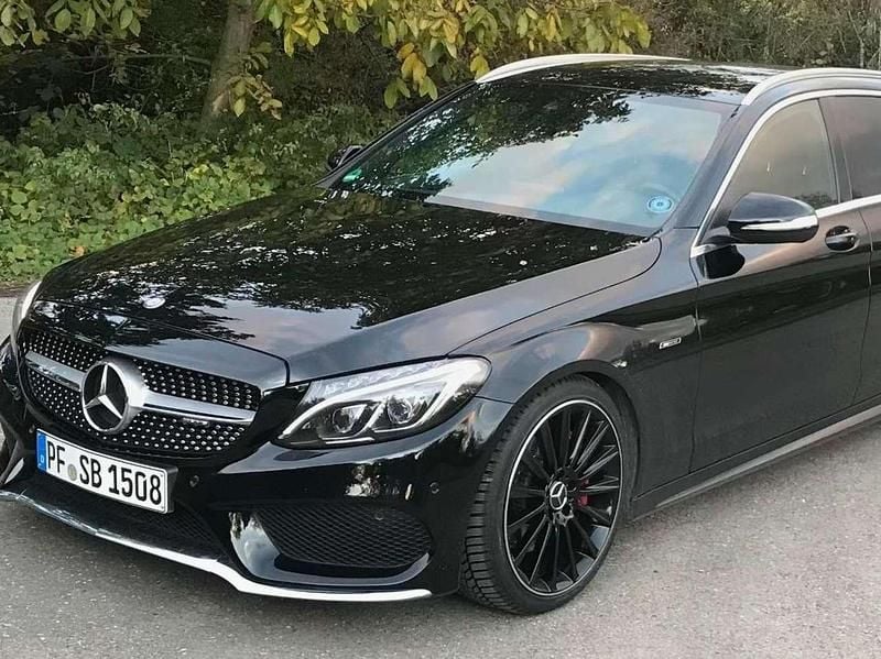 Schwarz Gebraucht 2014 Mercedes C250 AMG line Kombi | 14.900 € (Guter Preis) - Bild 1/4