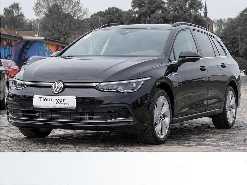 Gebraucht VW Golf VIII Style 150 PS (110 kW) 2024 Schwarz Kombi