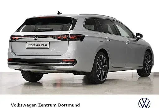 Nowe VW Passat Elegance 272 KM (200 kW) 2026 Srebrny Kombi