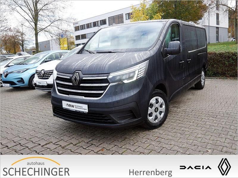 Grau Gebraucht 2024 Renault Trafic Evolution Van / Kleinbus | 36.450 € (Teuer) - Bild 1/4