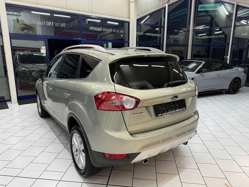 Gebraucht Ford Kuga Titanium 136 PS (100 kW) 2010 Beige SUV