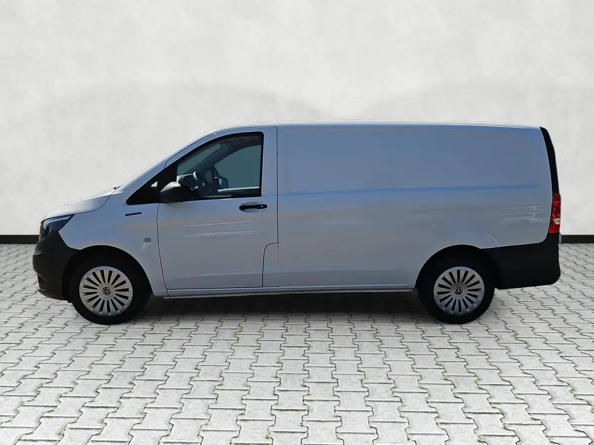 Neu Mercedes e-Vito 85 kW (116 PS) 2025 Arktikweiß Van