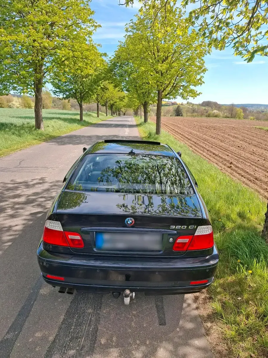 Gebraucht BMW 320 170 PS (125 kW) 2004 Blau Coupé