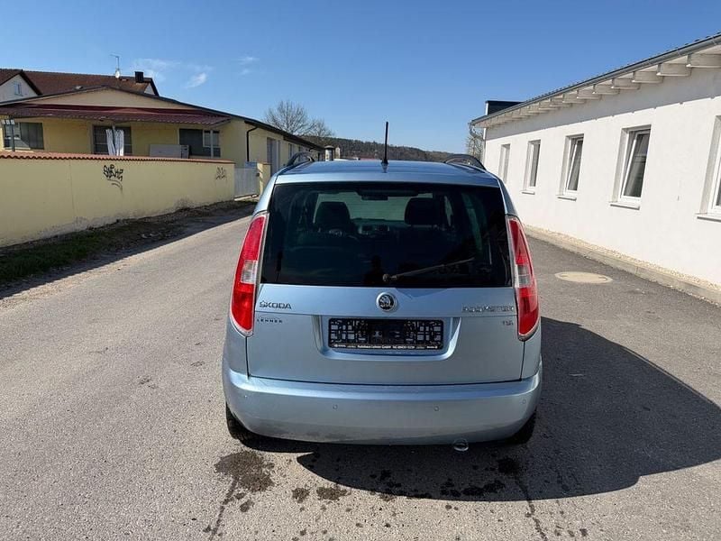 Gebraucht Skoda Roomster Plus Edition 86 PS (63 kW) 2013 Blau Van / Kleinbus