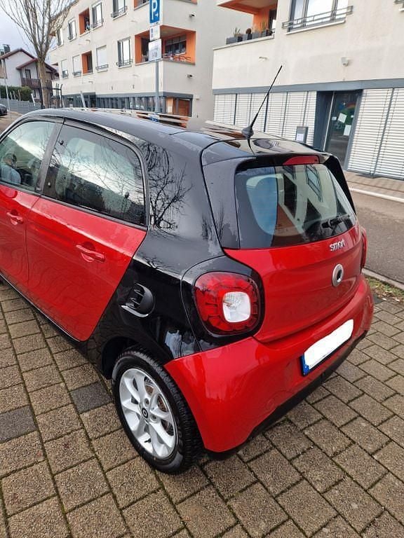 Gebraucht Smart ForFour Passion 71 PS (52 kW) 2018 Rot Kleinwagen