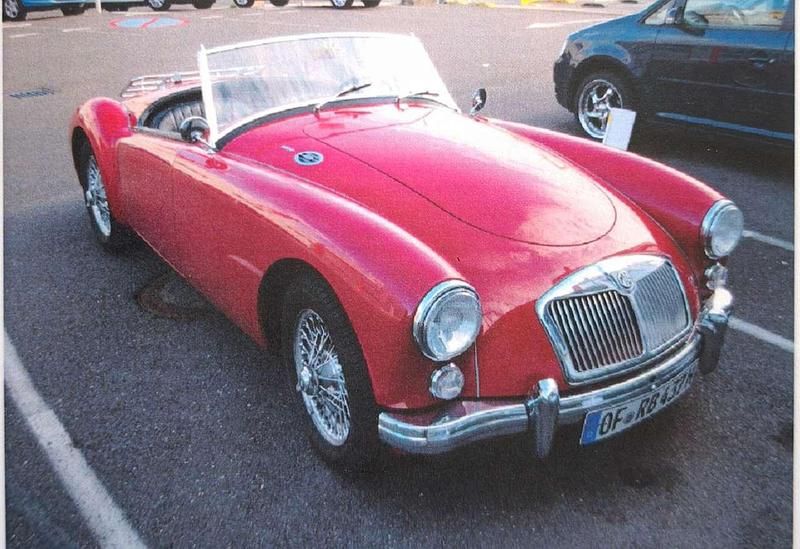 Rot Gebraucht 1961 MG MGA Cabrio | 32.900 € - Bild 1/4