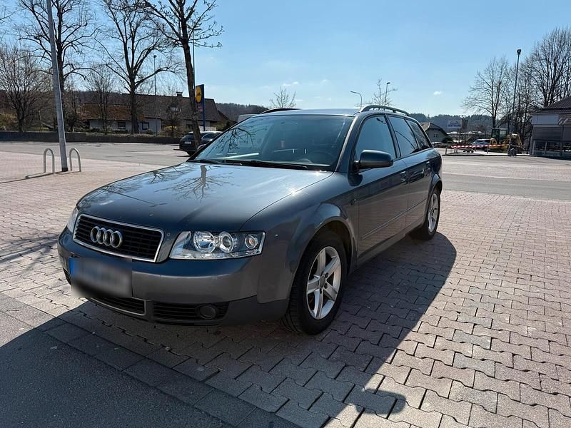 Gebraucht Audi A4 S-Line 131 PS (96 kW) 2002 Grau Kombi