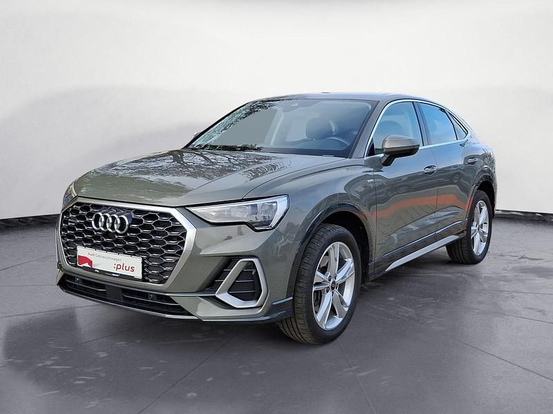 Grau Gebraucht 2023 Audi Q3 Sportback Ambiente SUV | 40.460 € (Fairer Preis) - Bild 1/4