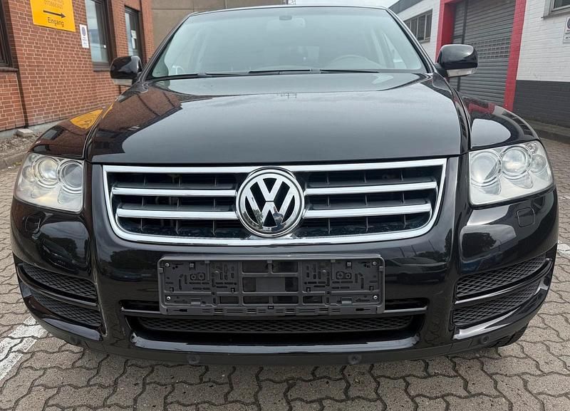 Schwarz Gebraucht 2006 VW Touareg SUV | 2.995 € (Superpreis) - Bild 1/4