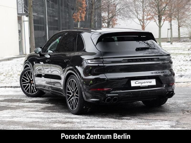 Neu Porsche Cayenne GTS 500 PS (367 kW) 2025 Schwarz SUV