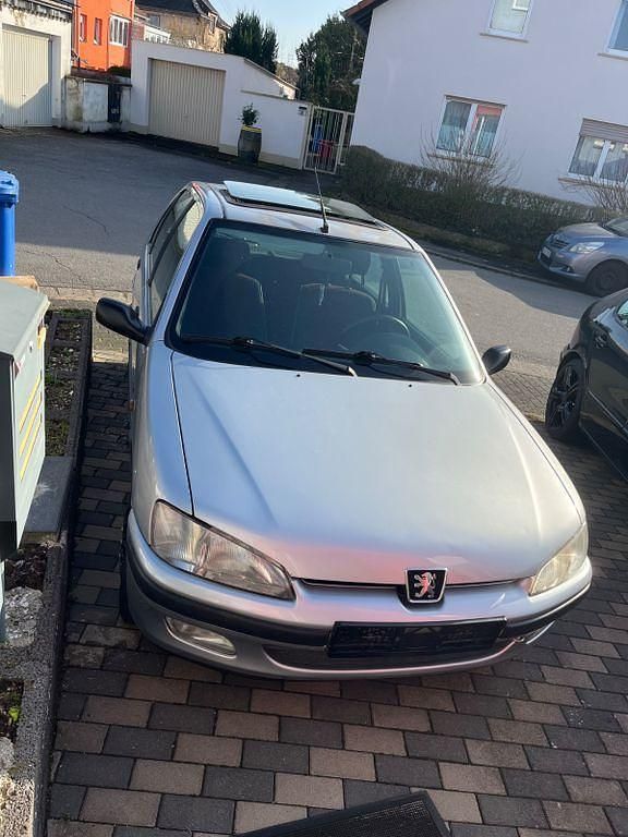 Gebraucht Peugeot 106 75 PS (55 kW) 1997 Silber Kleinwagen