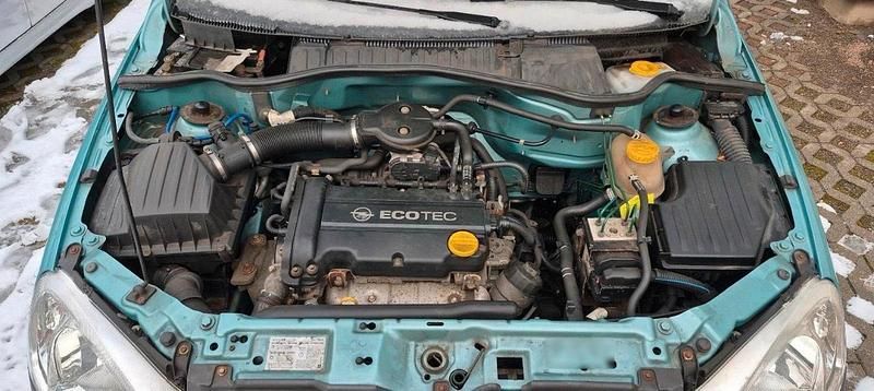 Gebraucht Opel Corsa 60 PS (44 kW) 2002 Blau Kleinwagen