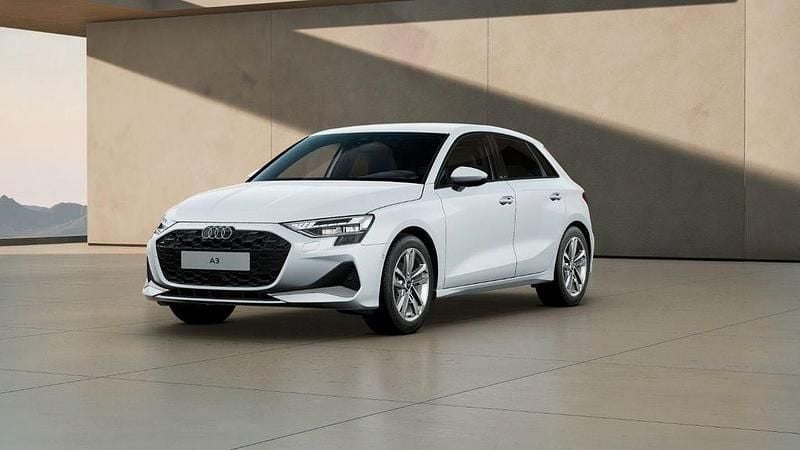 Gebraucht Audi A3 Advanced 150 PS (110 kW) 2025 Gletscherweiss metallic Limousine
