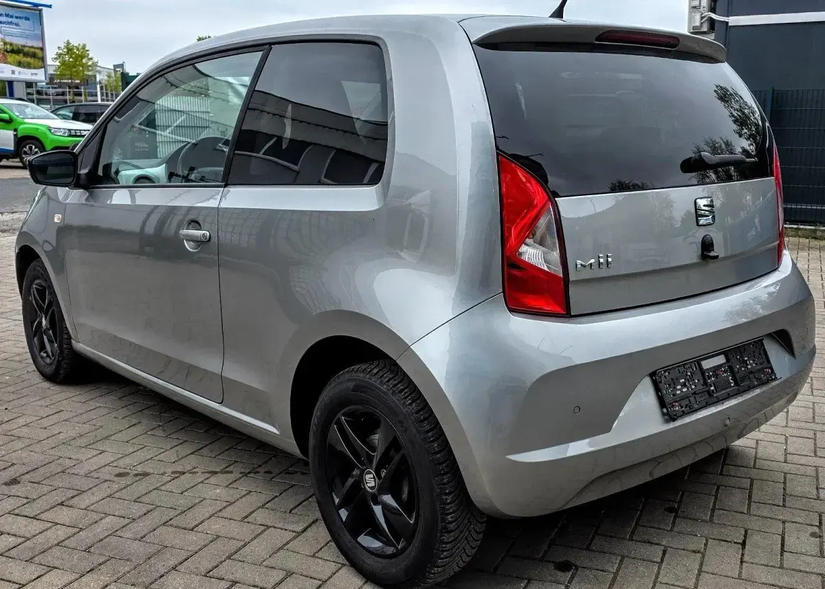 Gebraucht Seat Mii Chic 60 PS (44 kW) 2018 Silber Kleinwagen