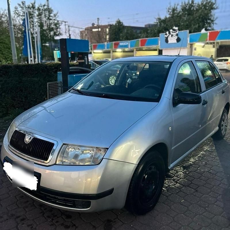 Silber Gebraucht 2007 Skoda Fabia Limousine | 1.500 € (Guter Preis) - Bild 1/4