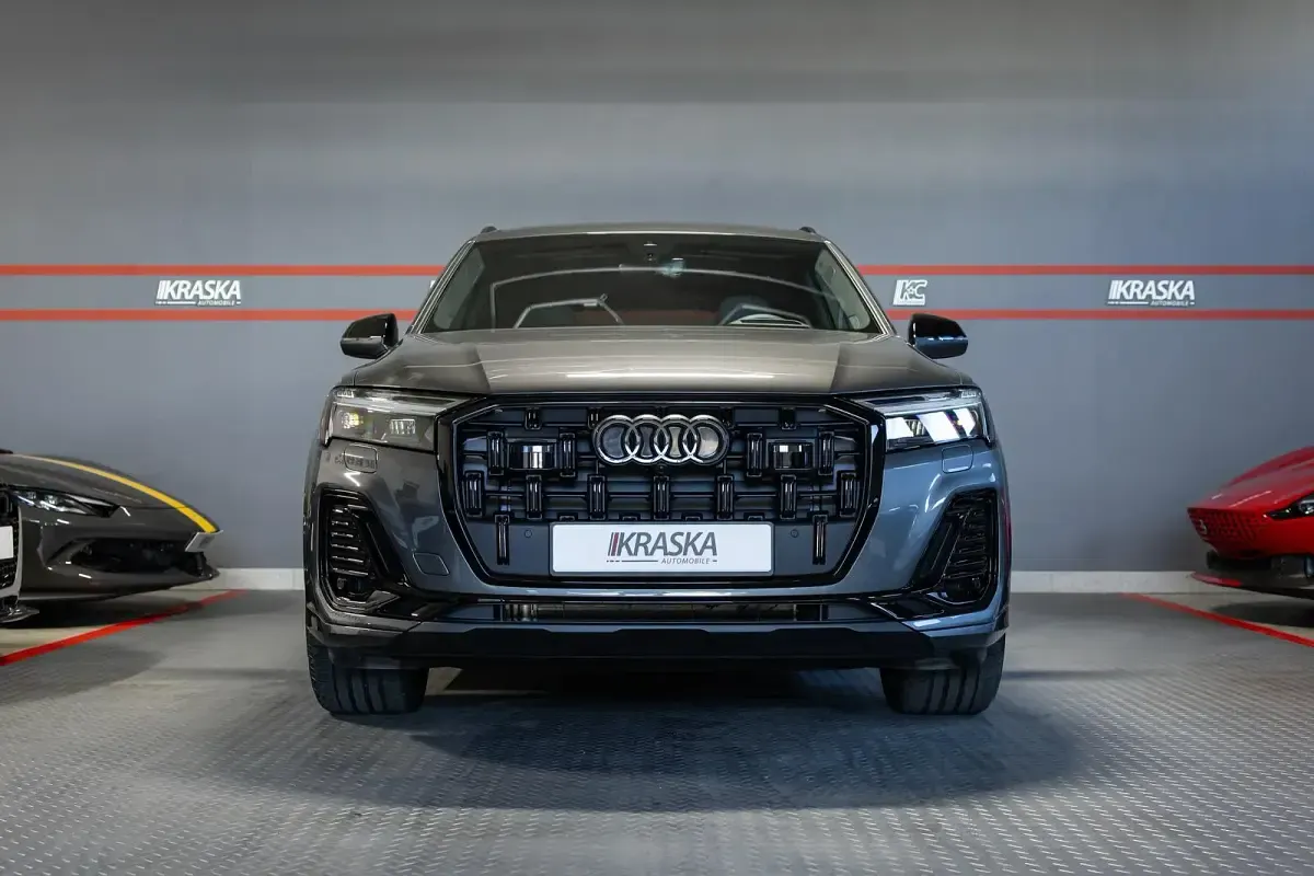 Gebraucht Audi Q7 S-Line 286 PS (210 kW) 2026 Samuraigrau metallic SUV