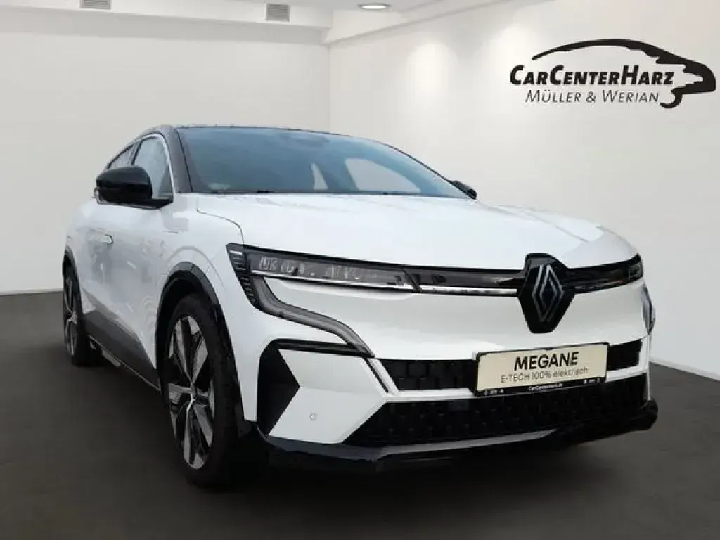 Używany Renault Mégane Techno 160 kW (218 KM) 2024 Biały Sedan/Limuzyna