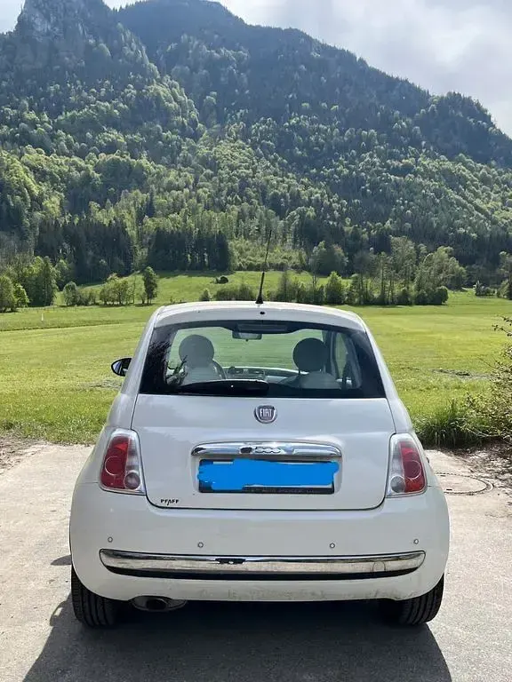 Gebraucht Fiat 500 Lounge 69 PS (50 kW) 2011 Weiß Limousine