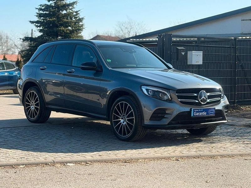 Gebraucht Mercedes GLC350 AMG line 258 PS (189 kW) 2017 Grau SUV