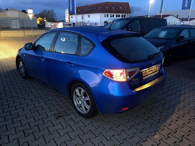 Gebraucht Subaru Impreza Exclusive+ 150 PS (110 kW) 2010 Blau Limousine