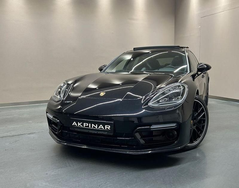 Schwarz Gebraucht 2020 Porsche Panamera Sport Turismo Limousine | 88.500 € (Etwas zu teuer) - Bild 1/4
