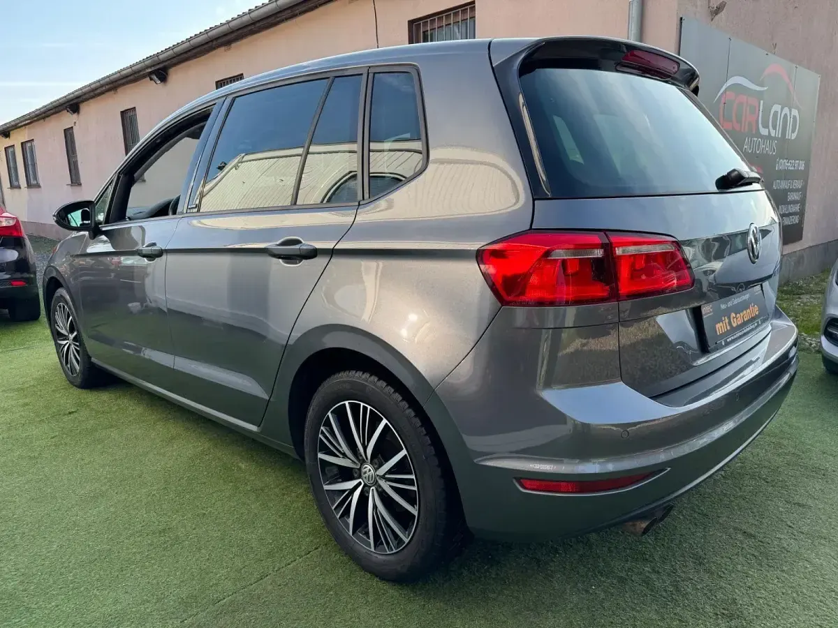 Gebraucht VW Golf VII Allstar 125 PS (91 kW) 2017 Grau Kombi