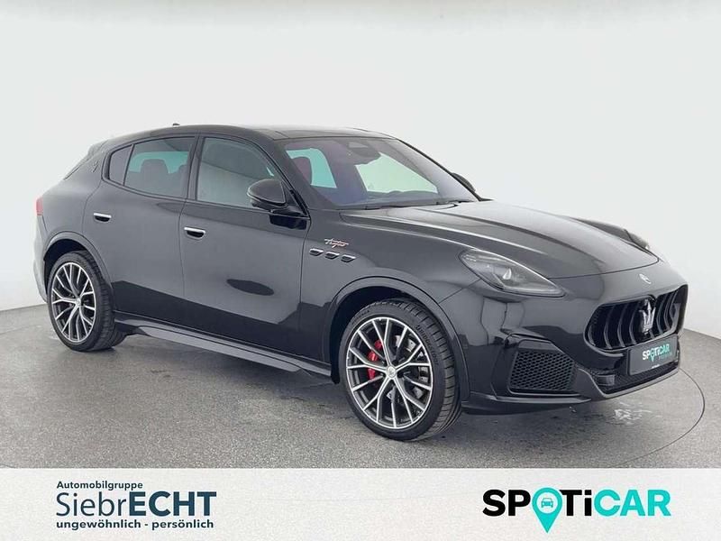 Schwarz Gebraucht 2022 Maserati Grecale SUV | 71.590 € - Bild 1/4