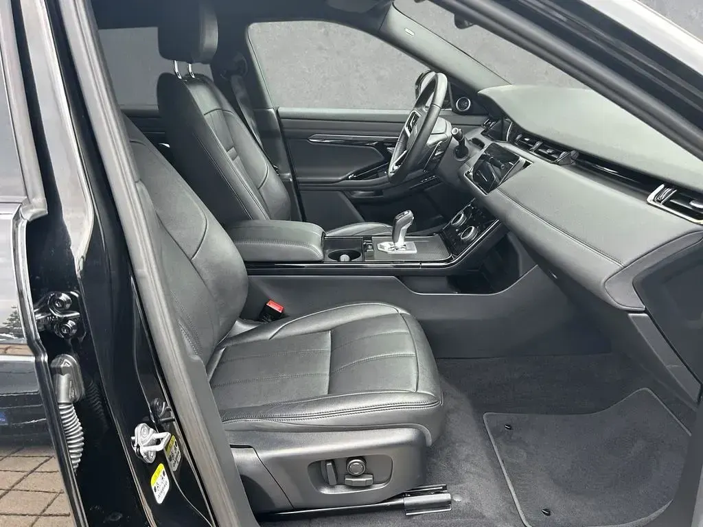 Gebraucht Land Rover Range Rover evoque SE Dynamic 163 PS (119 kW) 2024 Schwarz SUV