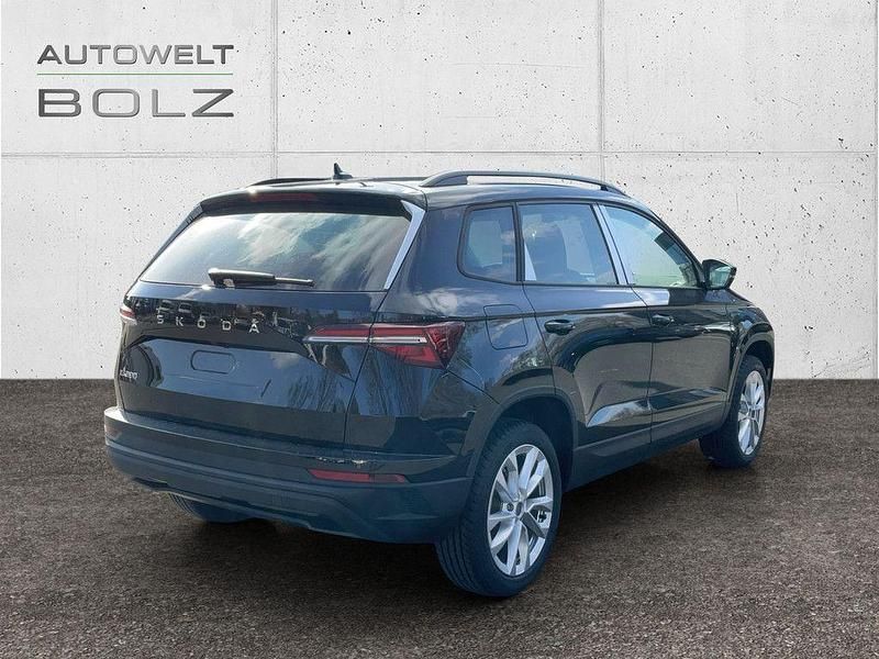 Gebraucht Skoda Karoq Selection 150 PS (110 kW) 2025 Blackmagic perleffekt SUV
