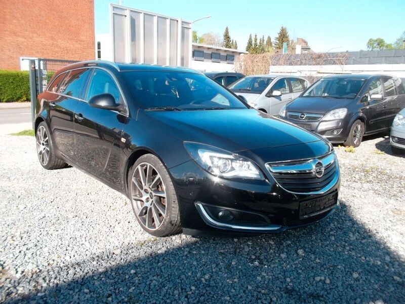 Schwarz Gebraucht 2015 Opel Insignia Country Tourer Innovation Kombi | 11.690 € (Fairer Preis) - Bild 1/4