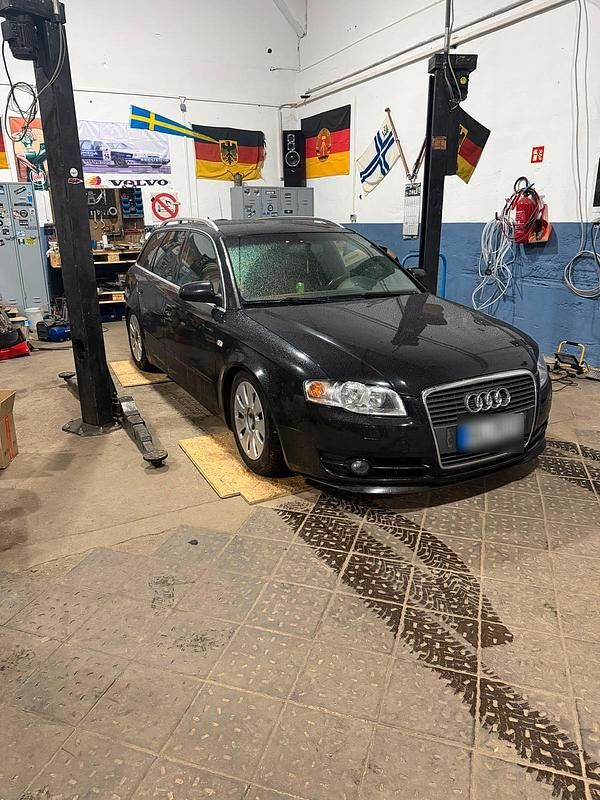 Gebraucht Audi A4 S-Line 140 PS (102 kW) 2005 Schwarz Kombi