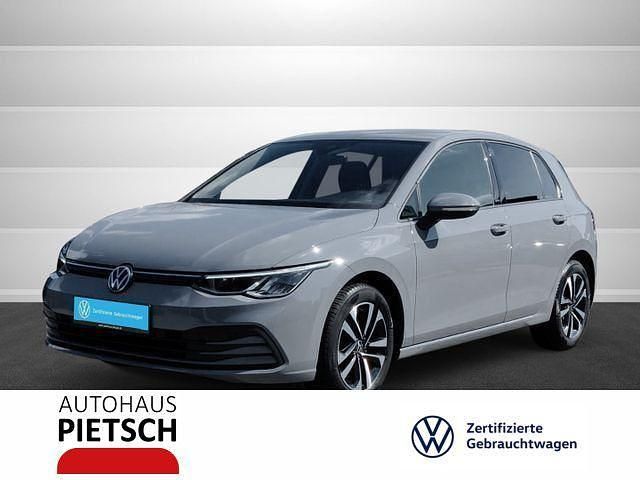 Grau Gebraucht 2021 VW Golf VIII United Limousine | 20.370 € (Etwas zu teuer) - Bild 1/4