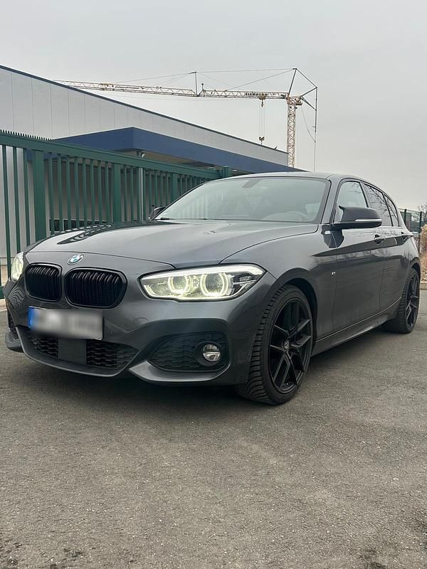 Gebraucht BMW 125 M Sport 224 PS (164 kW) 2016 Grau Kleinwagen