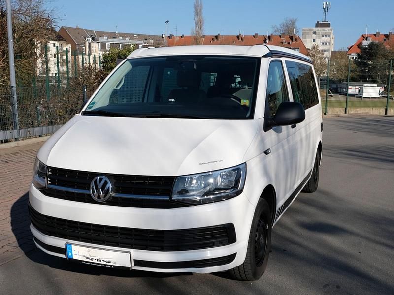 Gebraucht VW California Coast 150 PS (110 kW) 2019 Weiß Van