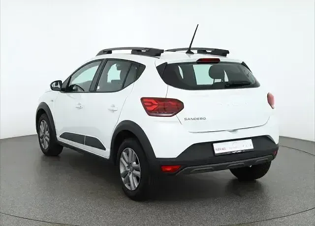 Gebraucht Dacia Sandero Expression 91 PS (66 kW) 2023 Weiß SUV