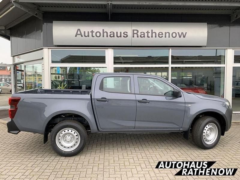 Neu Isuzu D-Max 163 PS (119 kW) 2025 Grau Abholung
