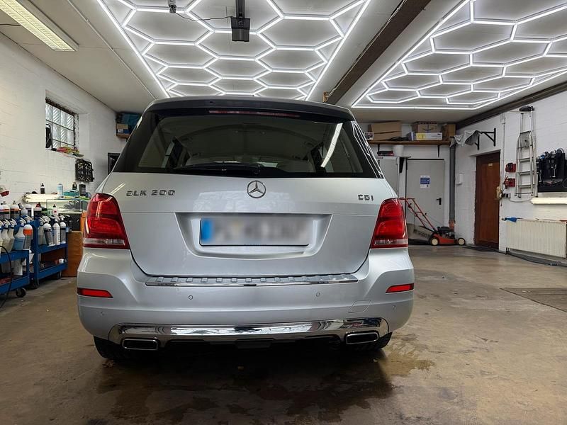 Gebraucht Mercedes GLK200 143 PS (105 kW) 2014 Silber SUV