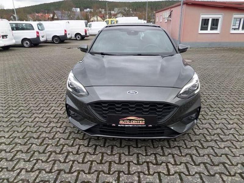 Gebraucht Ford Focus ST-Line X 150 PS (110 kW) 2021 Grau Limousine