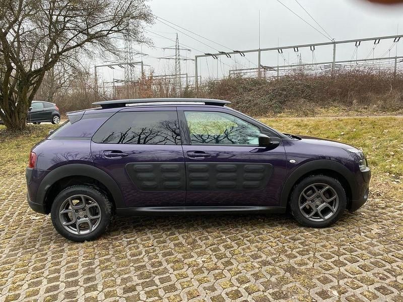 Violet Gebraucht 2016 Citroën C4 Limousine | 6.700 € (Guter Preis) - Bild 1/4
