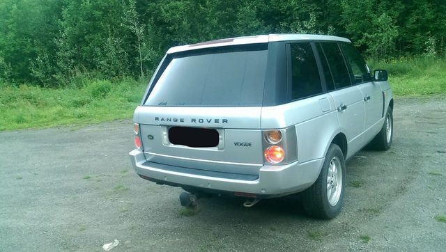 Gebraucht Land Rover Range Rover Vogue 177 PS (130 kW) 2004 Silber metallic SUV