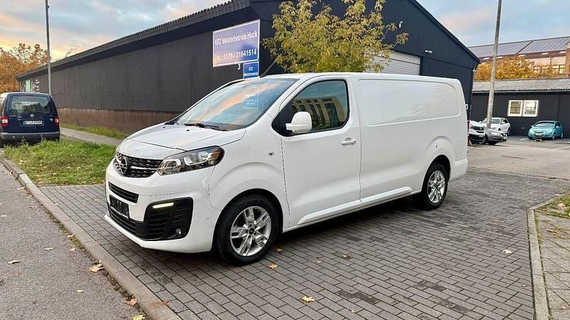 Weiß Gebraucht 2019 Opel Vivaro Innovation Van | 14.199 € (Superpreis) - Bild 1/4