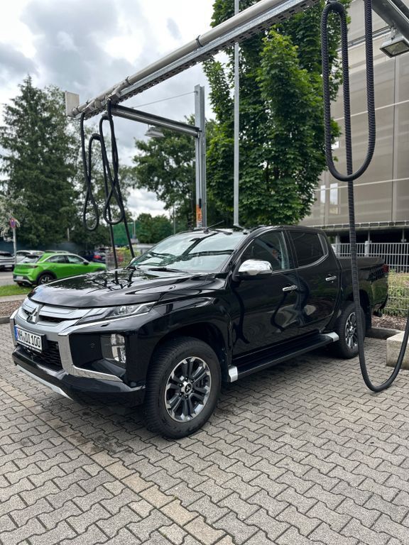 Schwarz Gebraucht 2020 Mitsubishi L200 Edition Abholung | 31.000 € (Etwas zu teuer) - Bild 1/4