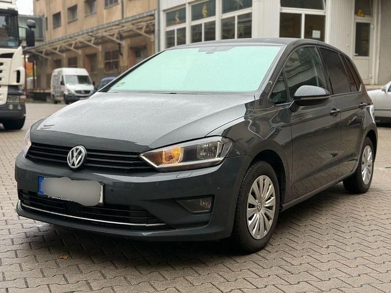 Schwarz Gebraucht 2016 VW Golf Sportsvan Trendline Van / Kleinbus | 12.900 € (Etwas zu teuer) - Bild 1/4