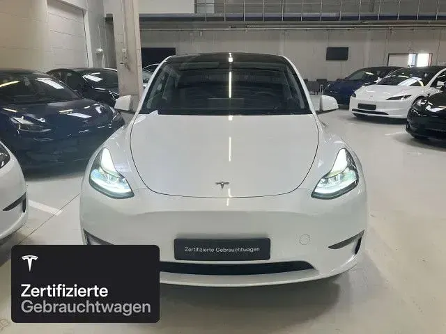 Occasion Tesla Model Y Performance 392 kW (533 ch) 2023 Blanc SUV