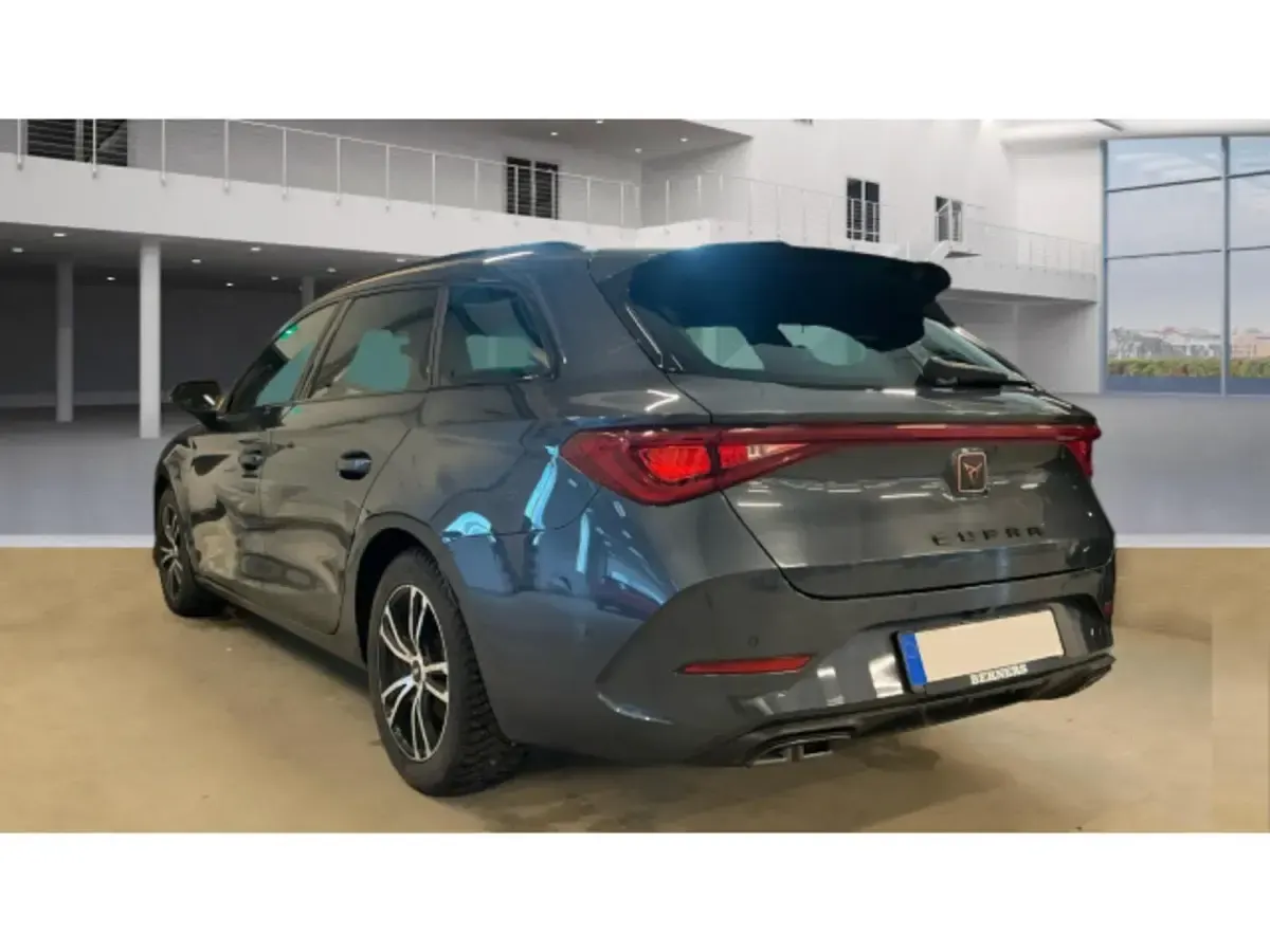Second-hand Cupra Leon 150 CP (110 kW) 2023