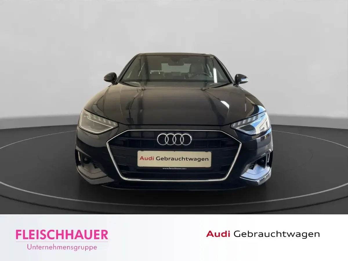 Gebraucht Audi A4 163 PS (119 kW) 2021 Schwarz Limousine
