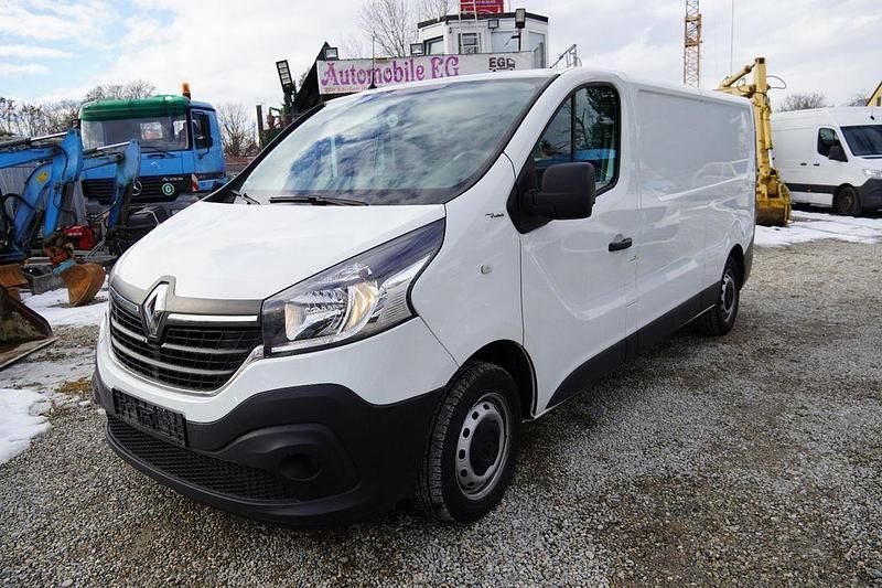 Gebraucht Renault Trafic Komfort 120 PS (88 kW) 2021 Weiß Van / Kleinbus