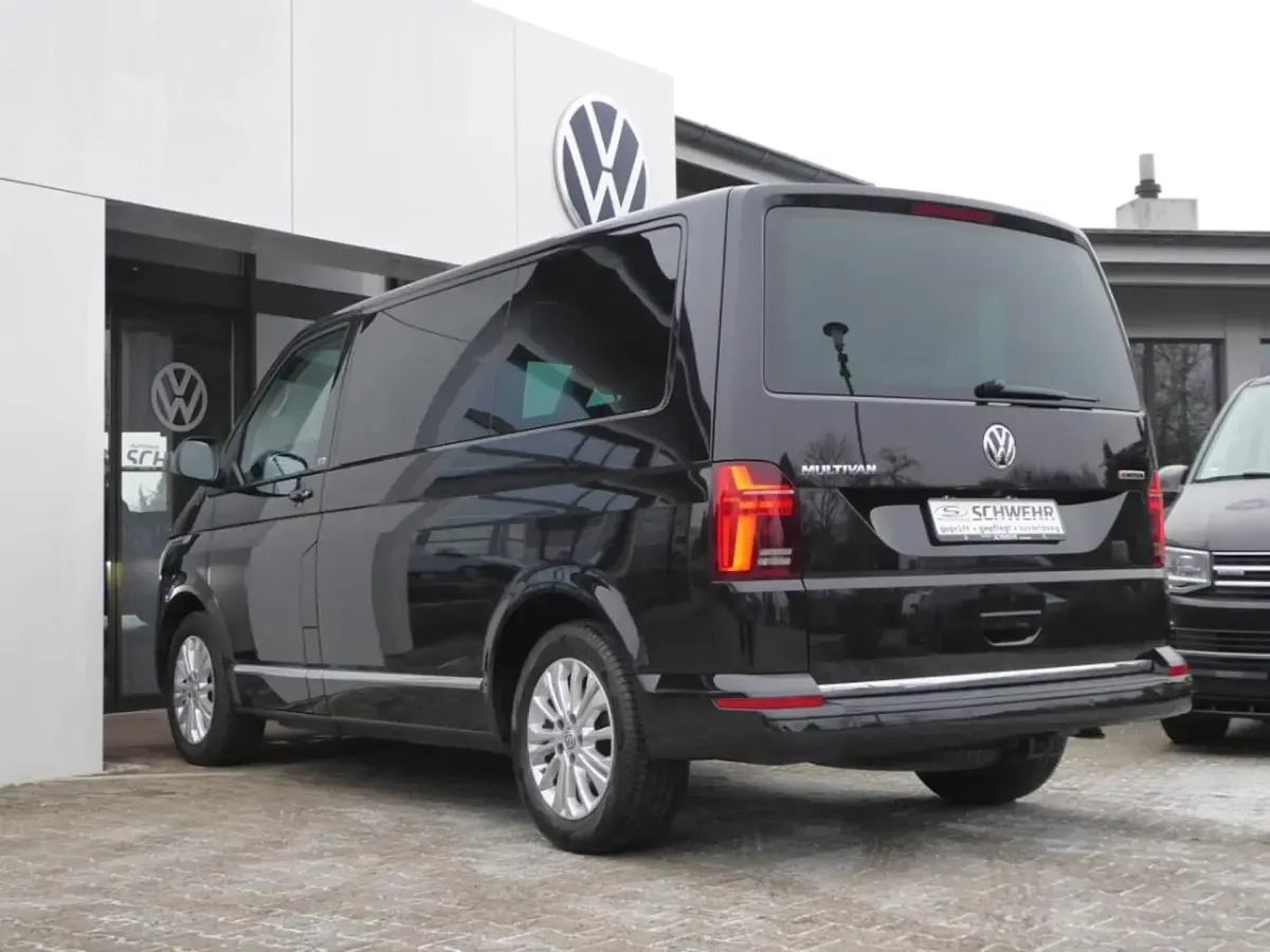 Usata VW Multivan Generation Six 204 CV (150 kW) 2022 Monovolume