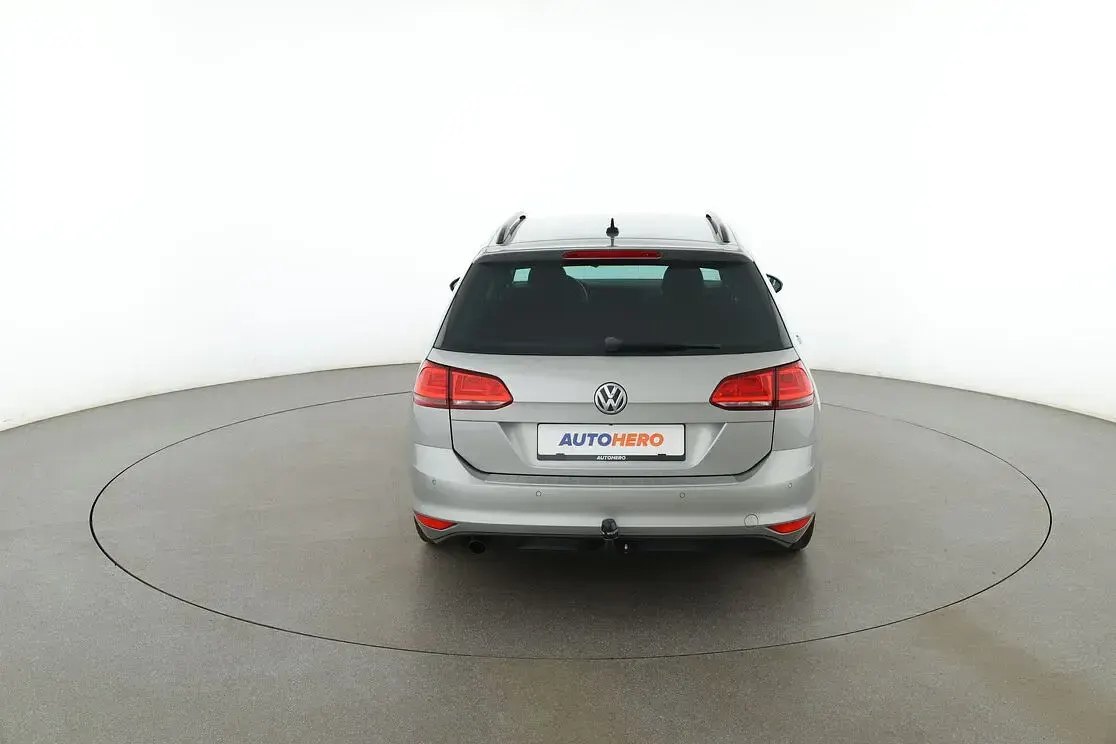 Gebraucht VW Golf VII Allstar 110 PS (80 kW) 2016 Grau Kombi
